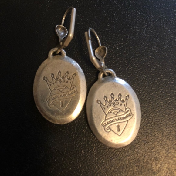 Classic Hardware pewter anchor earrings - Picture 2 of 2